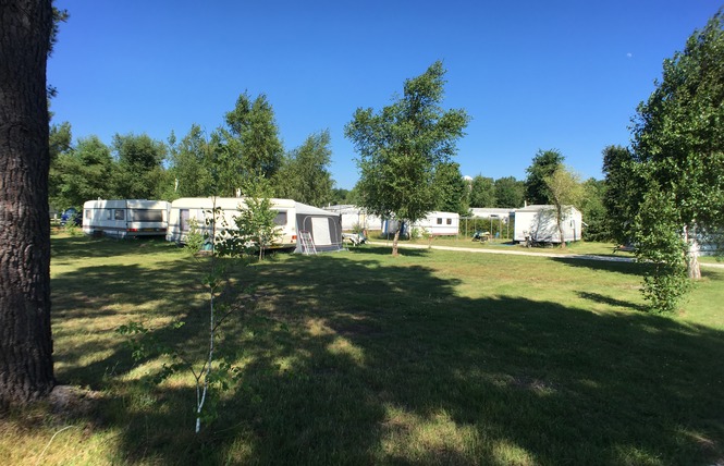 Camping le Ranch 9 - Naujac-sur-Mer