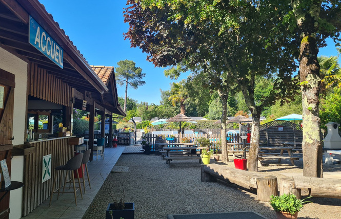 Camping Les Ecureuils, Arès 5 - Arès