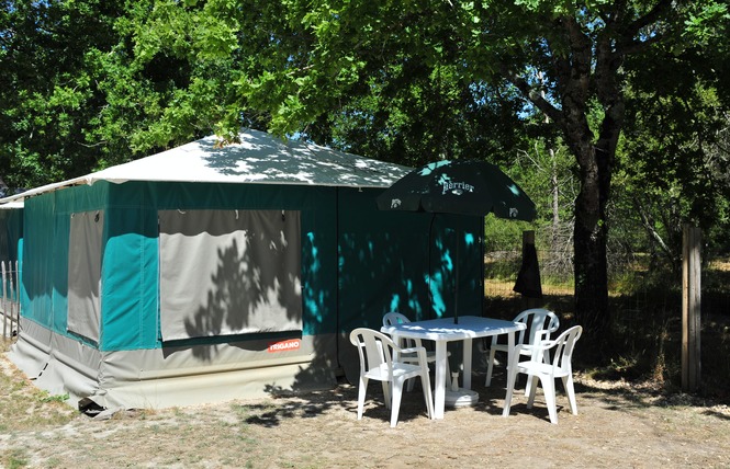 Camping Tastesoule 36 - Vensac