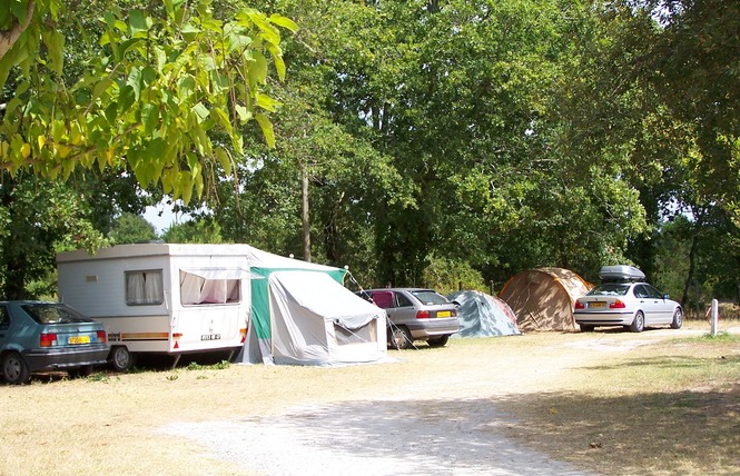 Camping Les Franquettes 9 - Grayan-et-l'Hôpital